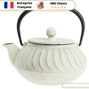Théière en Fonte Blanche Iwachu Nami 650ml